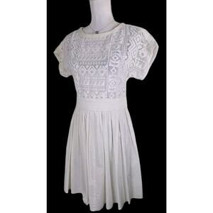 Madewell ~Woman Size 0~White Geo Lace Eyelet Pleated Dress Cotton Blend.